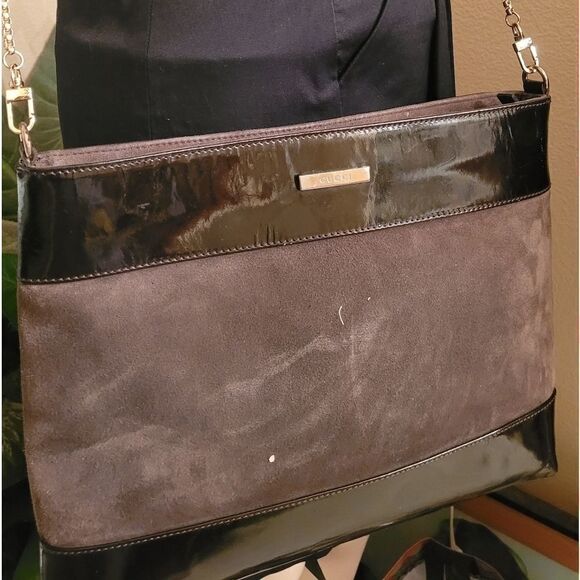 Authentic Gucci Crossbody Bag  - Picture 3 of 10